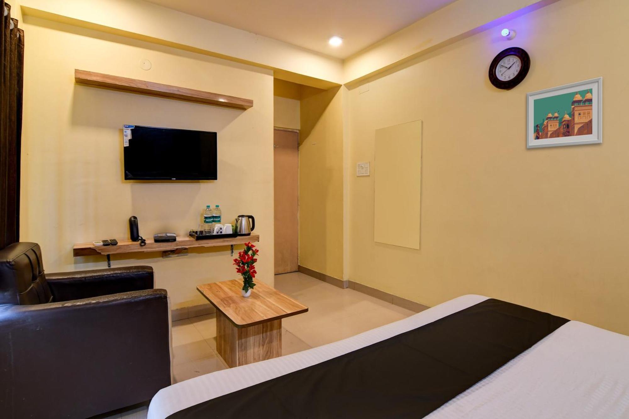 Hotel O Casa Astra Kolkata Luaran gambar
